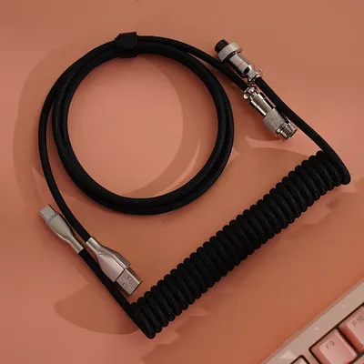 데이터 전력 전송을 위한 내구성 있는 스프링 디자인을 갖춘 게이밍 데스크탑 기계식 키보드용 C형 USB 에비에이터 코일링 케이블